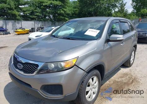 2011 Kia Sorento Lx z USA, uszkodzony, nr VIN 5XYKT3A13BG110529